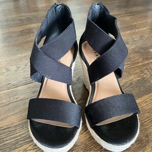 Torrid Stretch Crossband Platform Wedge, Size 8W